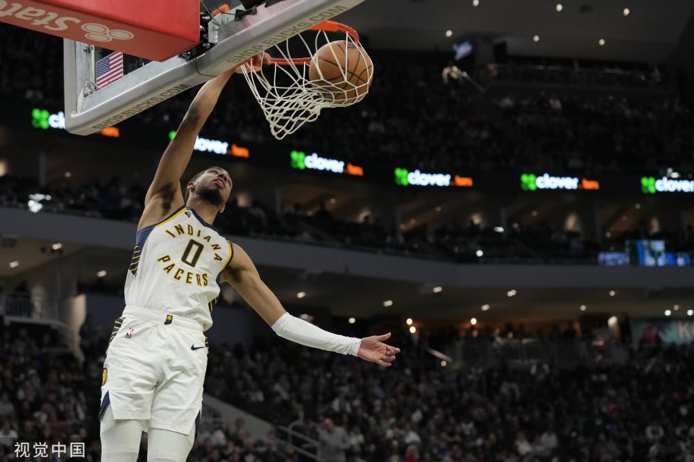 是年轻球员 是年轻球员