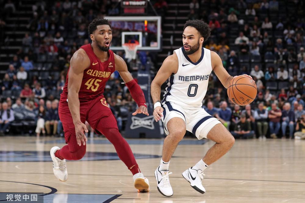 场惊险的胜 场惊险的胜